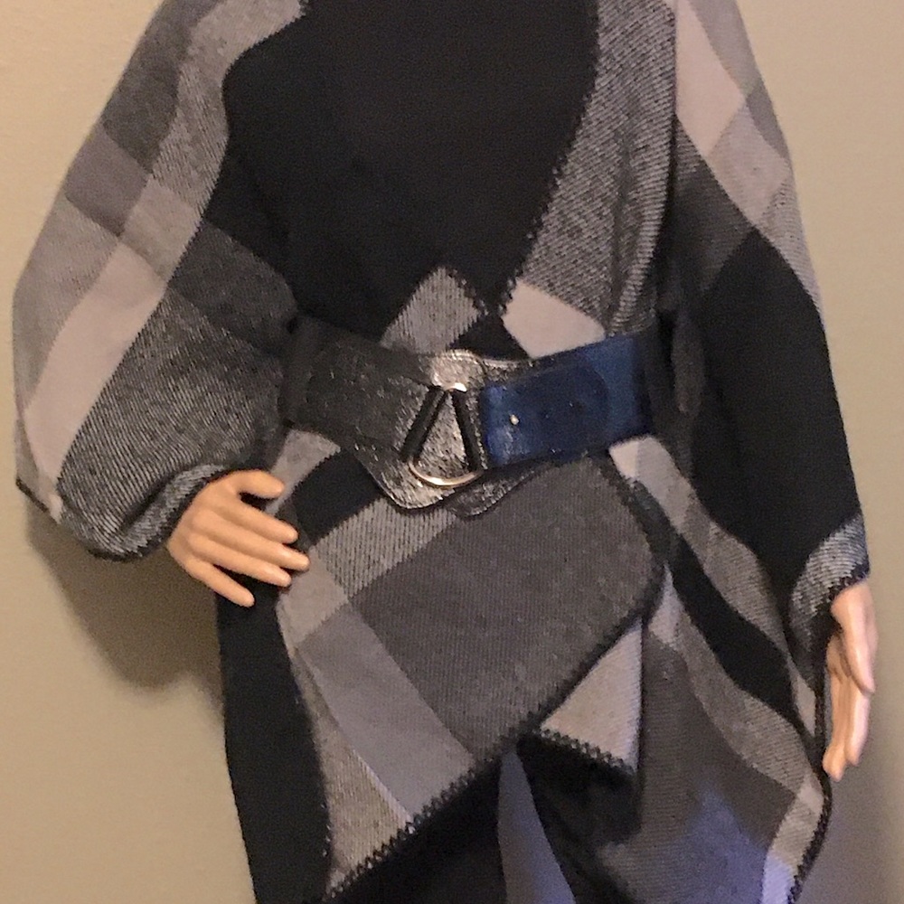 Reversible Plaid Geo Tweed Black & Grey Acrylic Poncho